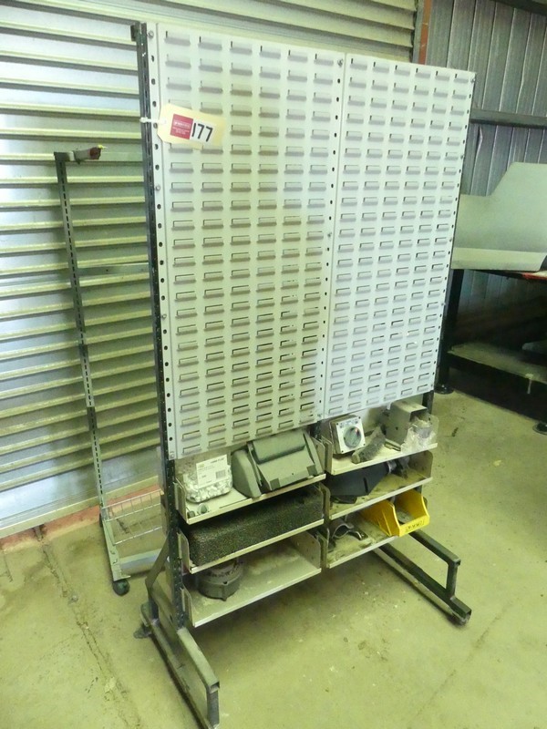 1966 AUSTRALIA FIRST & LAST QUEEN ELIZABETH SILVER ROUND FIFTY CENTS