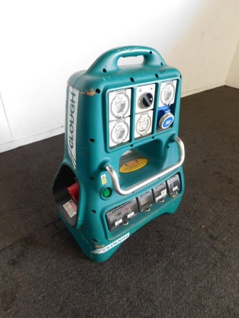 Stoutland V 117/163 – Battle Styles – Raw Pack Fresh