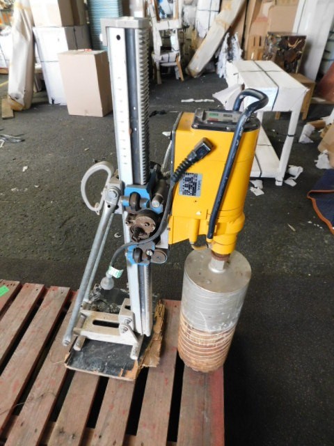 Zamazenta V 098/159 – Sword & Shield – Raw Pack Fresh