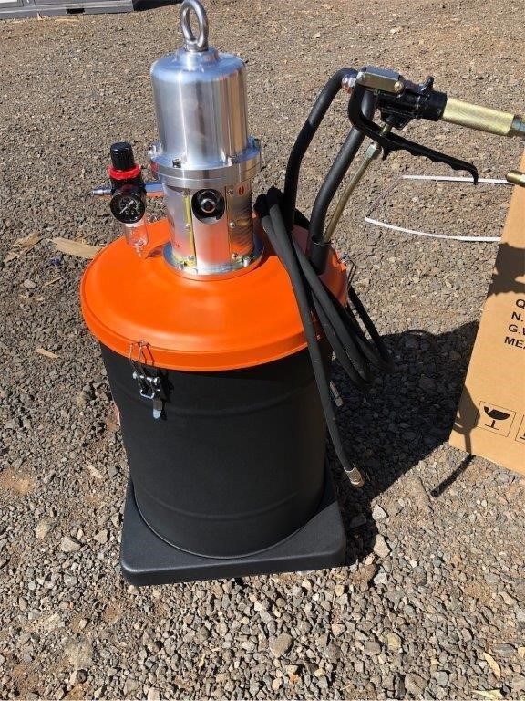 Calvin Klein Tessa Key Item Mini Bag Crosbody, Island Turquoise