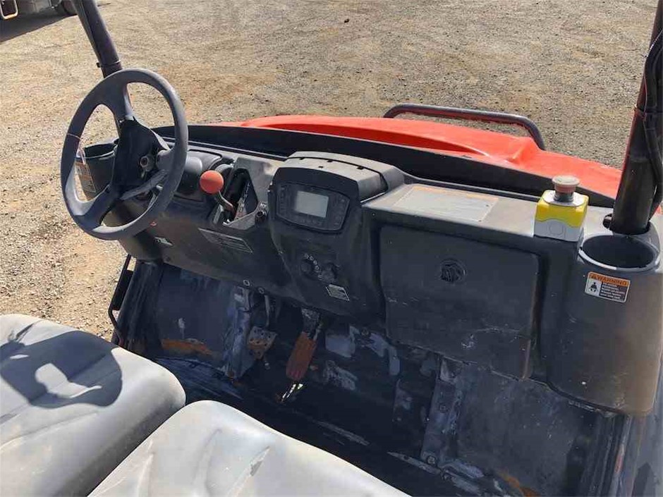 9K Yellow Gold BRACELETUE SAPPHIRE RING