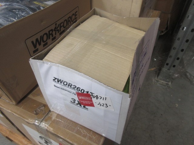 9K Yellow Gold RAINBOW HEART STUD EARRINGS