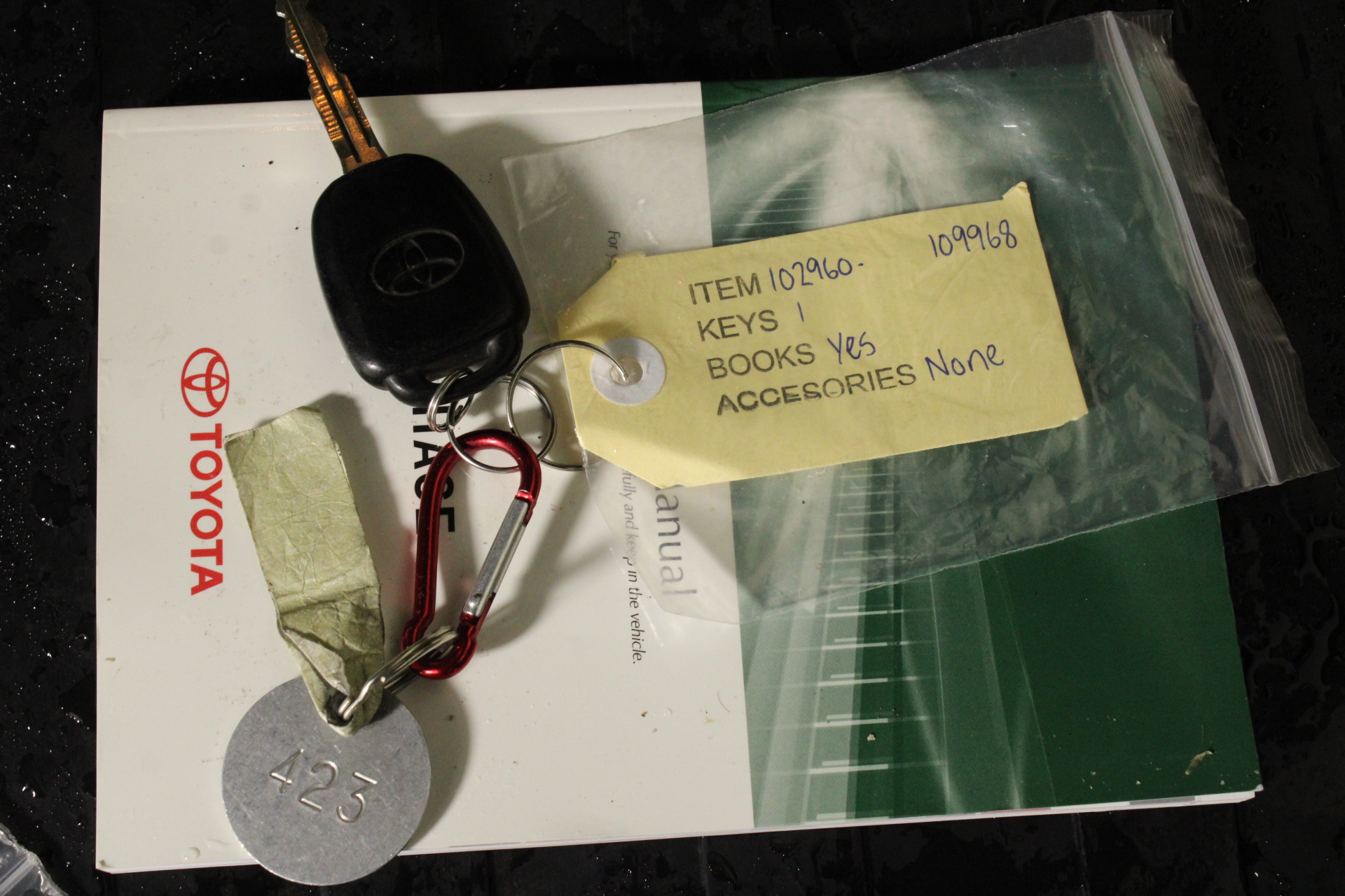 9K Yellow Gold BRACELETACK ONYX CLOVER STUD EARRINGS