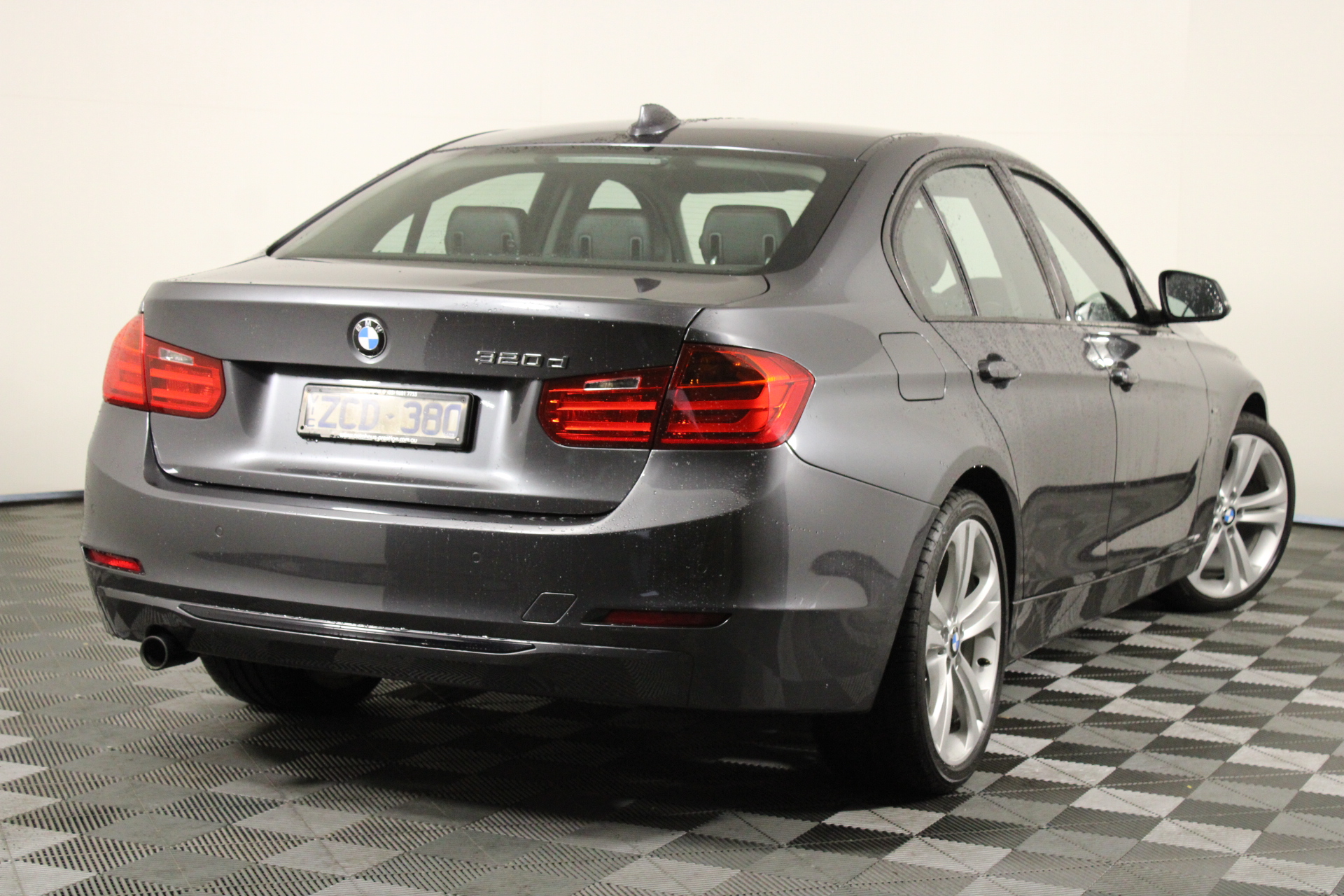 9K Yellow Gold 0.10CT GH I1 DIAMOND 4 CLAW PENDANT