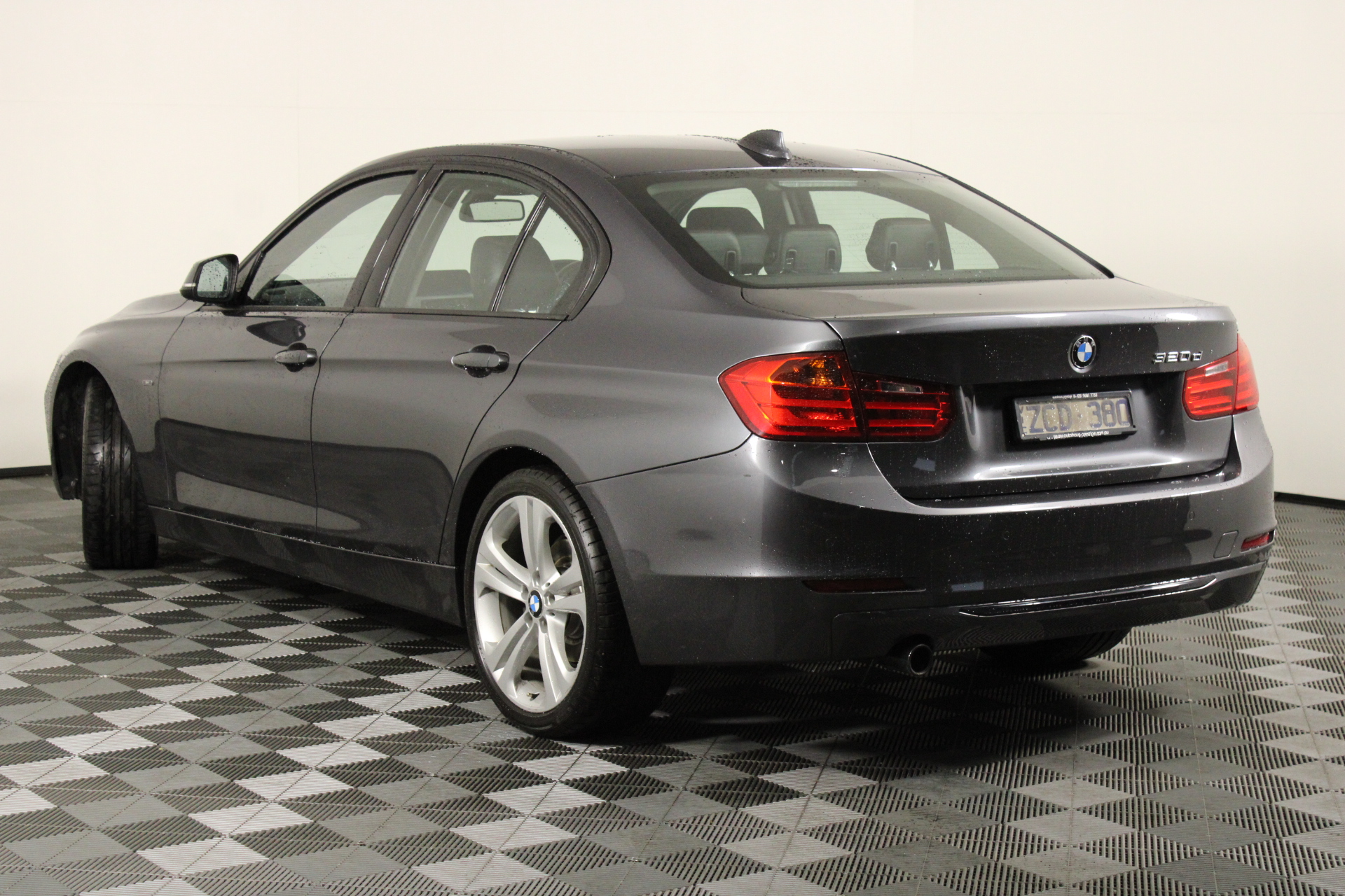 9K Yellow Gold 0.03ct HI SI DIAMOND CIRCLE RING