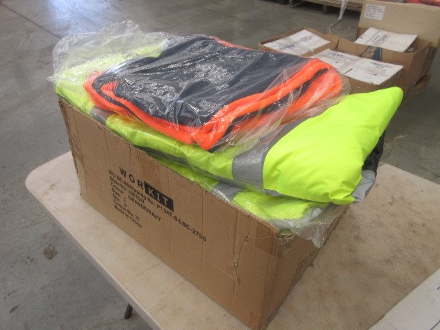 9K WHITE GOLD SOLID 10mm DISC NECKLACE 41+2cm