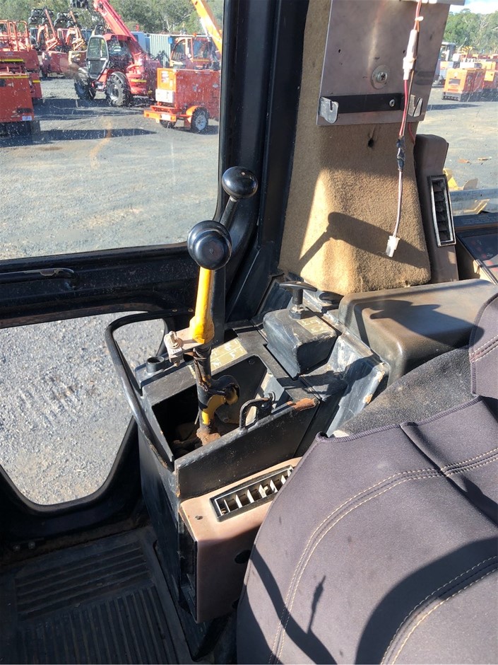 Silver-Filled Cuban Necklace with Simulated Diamond Clasp, 8MM -  55.8cm