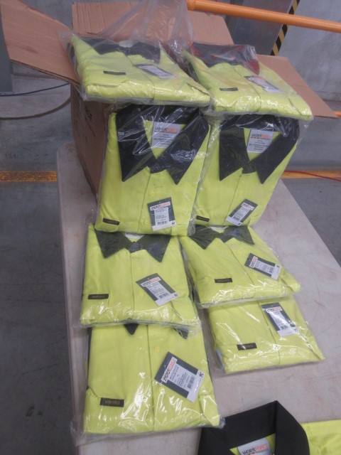 Deep Tissue Percussion Massage Gun LCD 8-Heads Muscle Vibration Therapy