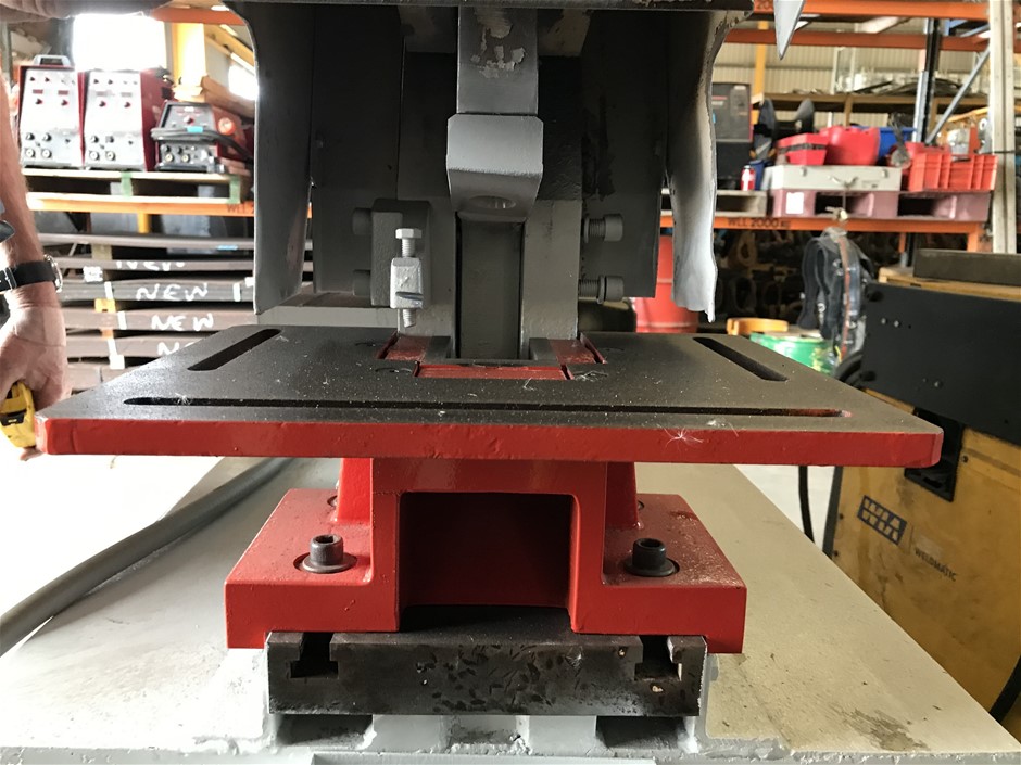 Australia 2021 The Wiggles (Current) 30 Years Scalloped Coloured 30c Coin