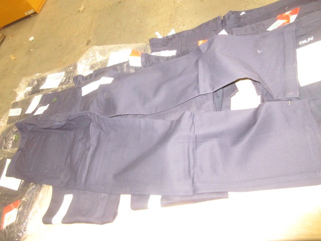 2016 UNC 50c HOLDEN HERITAGE COLLECTION HQ Kingswood COIN ON CARD