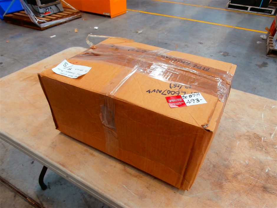 Mixed Brand LED Motion Sensor Security Flood Lights (Lot of 2)