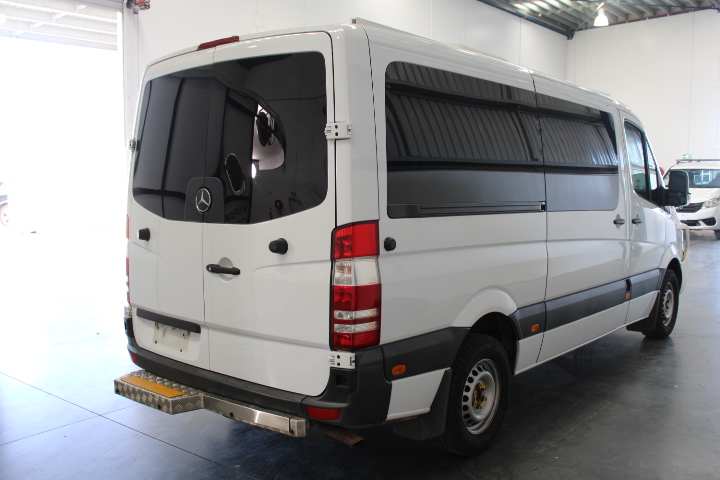 LEVI'S Men's Casual Leather Belt, Pant Size 38, Black (0033), 38019. NB: ma