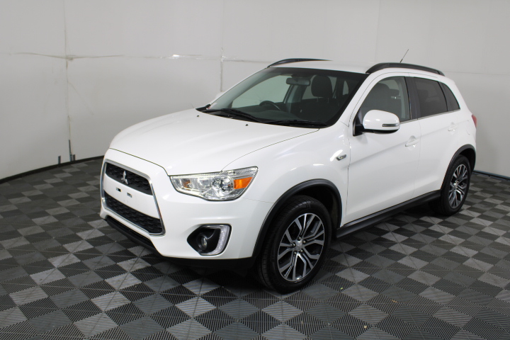 ADIDAS Adilette Aqua Slides, Size US13/UK13, White/Black/White, F35539.