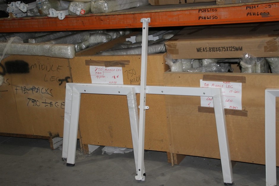 BIRKENSTOCK Gizeh BS Sandals, Size 39, Black.  Buyers Note - Discount Freig