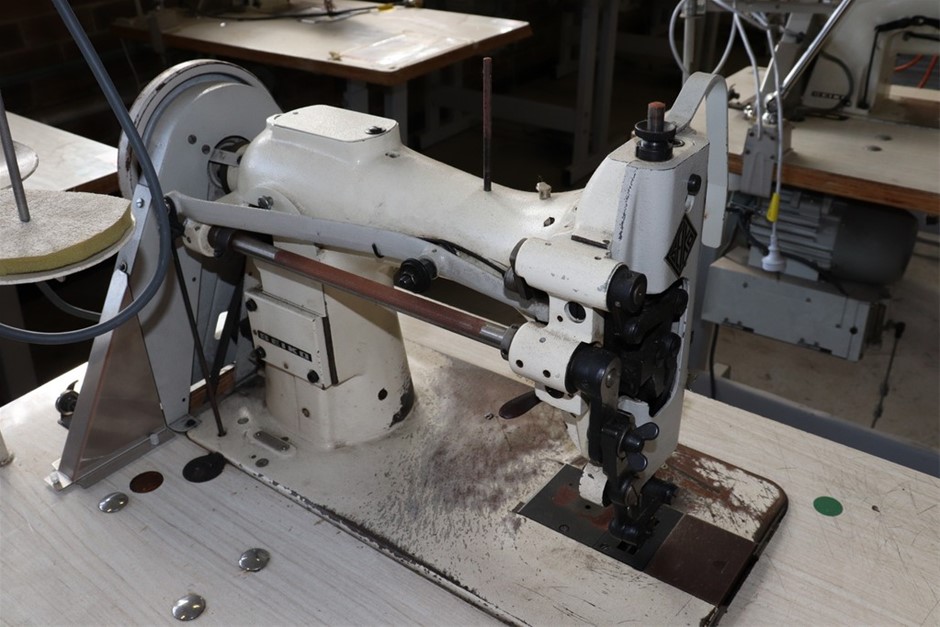 Rhodium Plated Men's Band Ring (6mm) - US Size 13