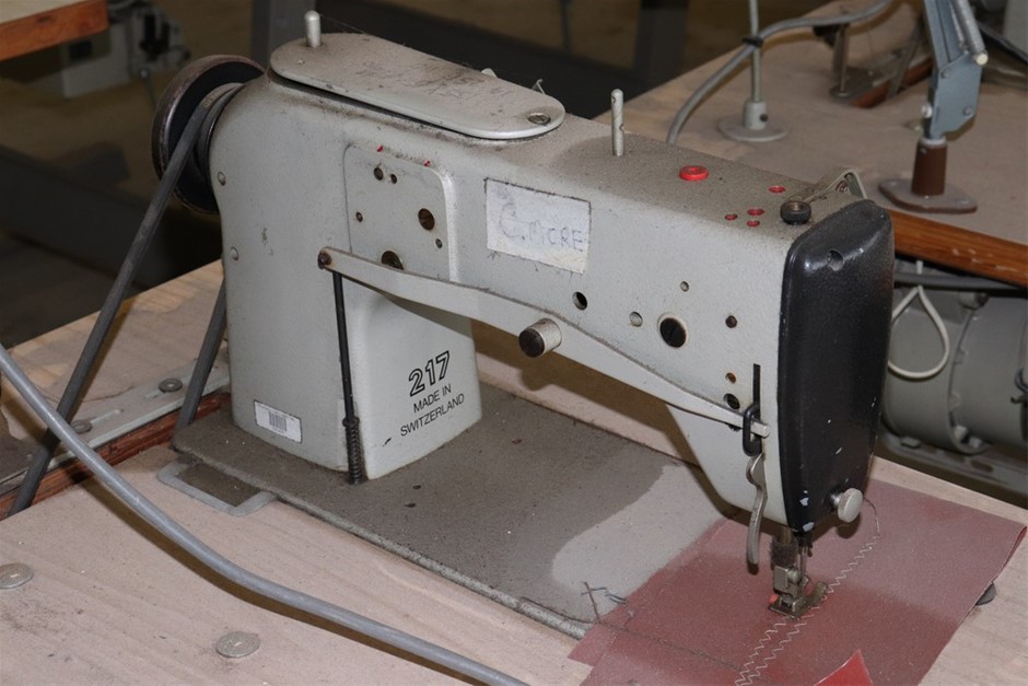 Bernina 217 Industrial Sewing Machine on Workbench Auction (0137