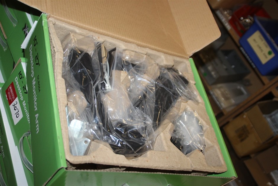 2 x SODASTREAM Quick Connect CO2 Cylinder, 60L. NB: 1 Cylinder is possibly