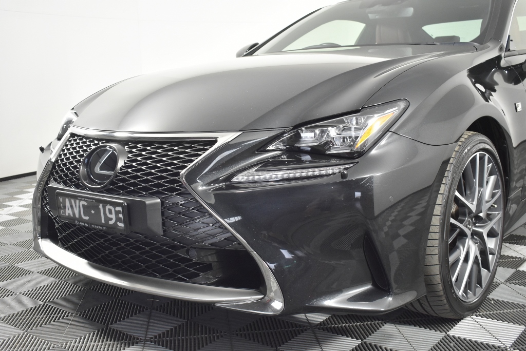 DeWALT 18V 2.0Ah Li-ion XR Compact 3 x 360° Green Beam Multiline Laser Comb