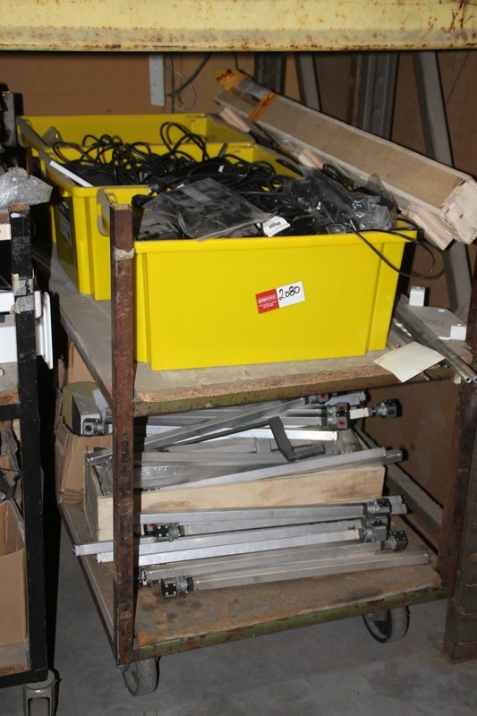 DeWALT 12V-18V Multi-Voltage Battery Charger. NB: Not in Original Box.