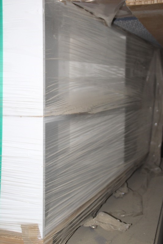 2 x Flat Webb Lifting Slings, WLL 2000kg x 1M (With Test Cert).