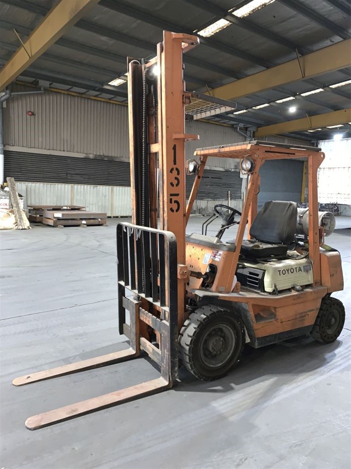 DeWALT 18V 4.0Ah XR Li-Ion Cordless Slide Battery. NB: Has been use & Not i