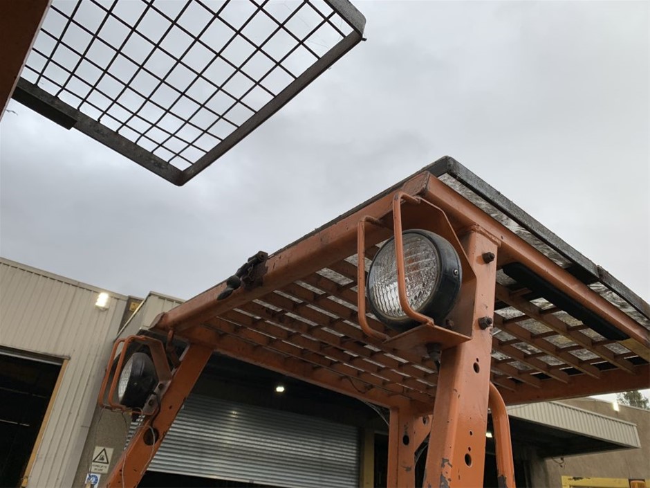 3 x DeWALT 18V-54V 9.0Ah Flexvolt Li-Ion Batteries. NB: Not Working, Minor