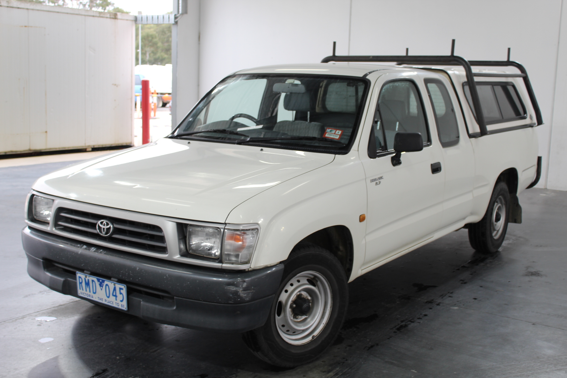 Orologio Bass Straight Collection Men's Date 200m Sports Watch