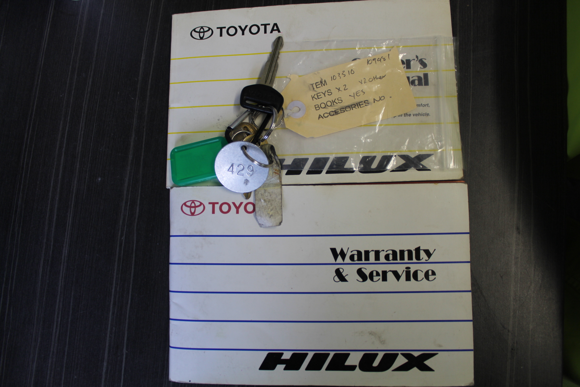 Orologio Bass Straight Collection Men's Date 200m Sports Watch