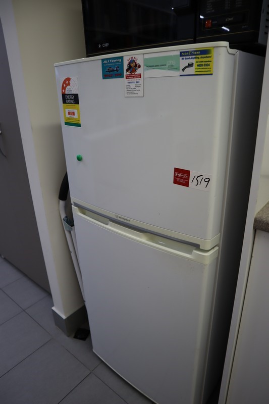 <p>1996 Mack MHR 6 x 4 Prime Mover Truck</p>