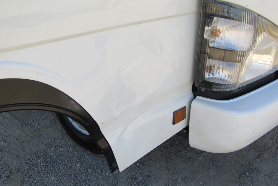 Basedow's B3 John Oscar Shiraz 2010 (6x 750mL) Barossa