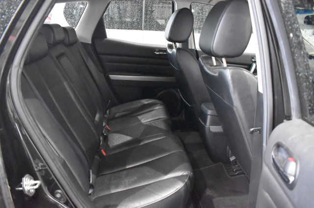 Sweet Caroline Pinot Noir (6x 750mL).