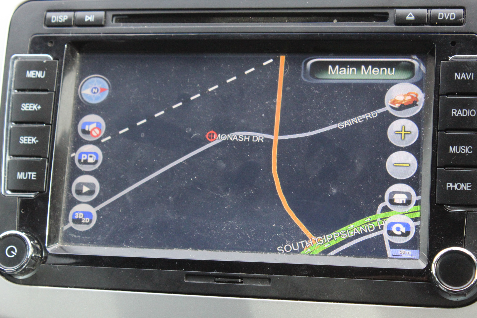 One 1.14 Ct Oval Yellow Sapphire Gemstone