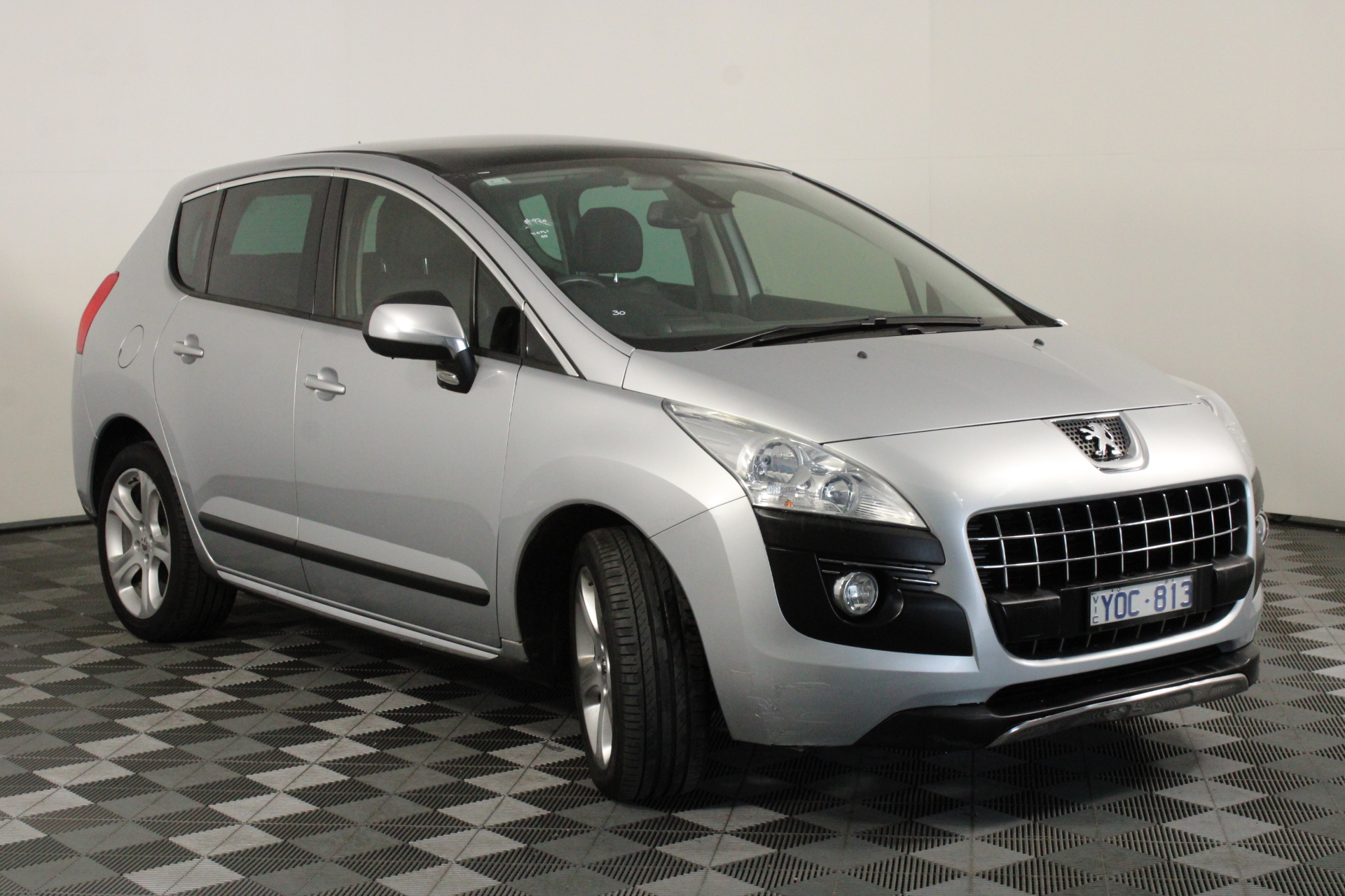 Lenovo Convertible 82HS IdeaPad Flex5 Laptop Pentium Gold 7505 8GBRAM/128GB