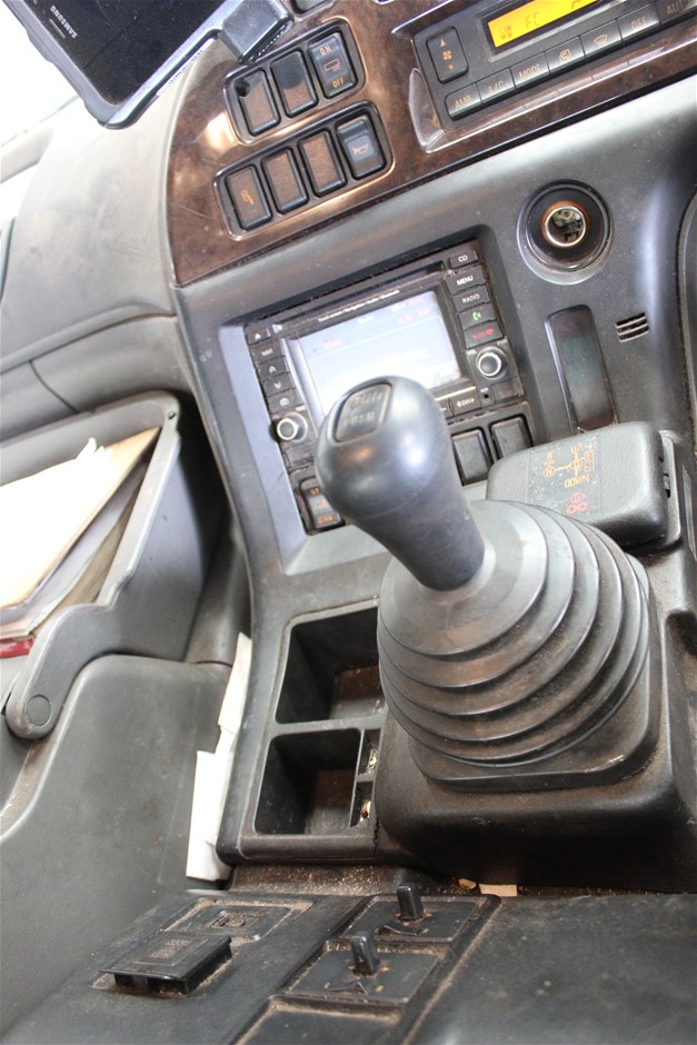 3.20 Carats Spectacular Fiery Opal