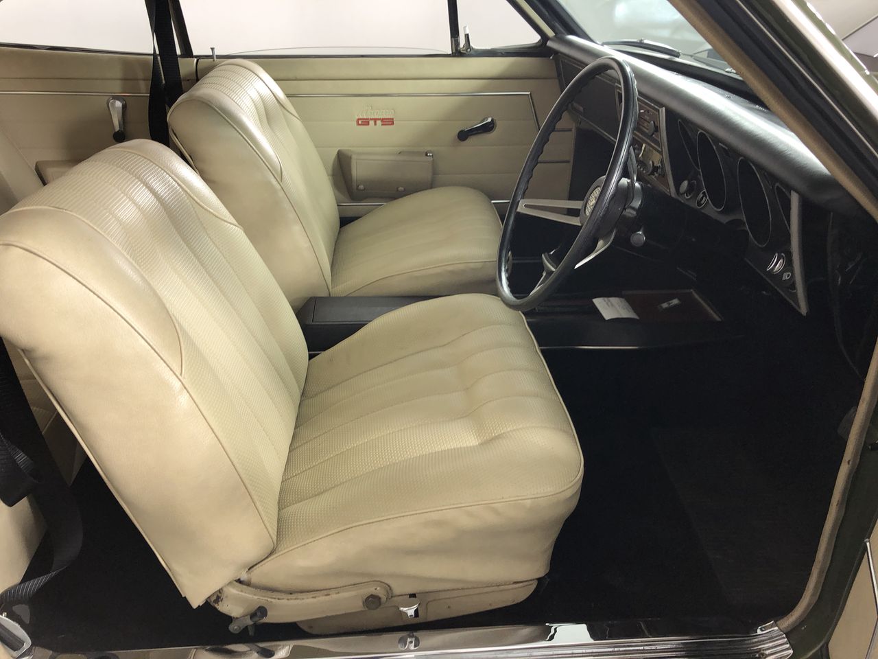 Copper Water Bottle Hammered 1 Litre for Ayurvedic Health Benefits