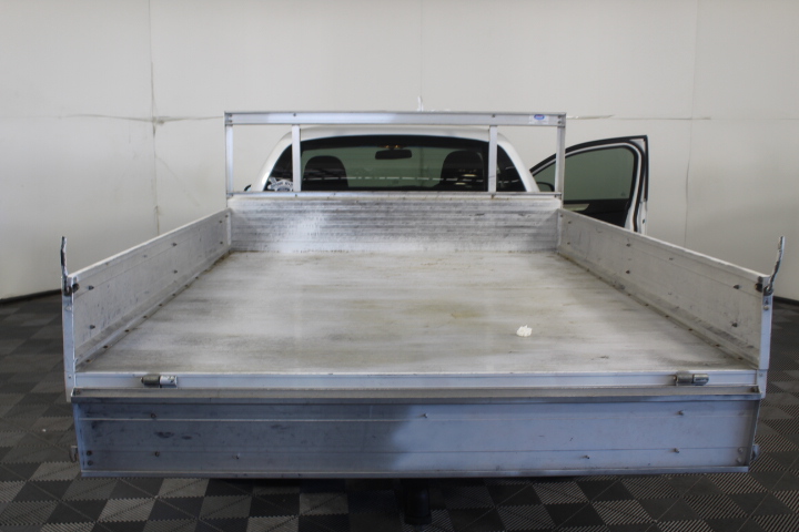 9K YELLOW GOLD 0.10ct F VS LAB DIAMOND FW PEARL RING