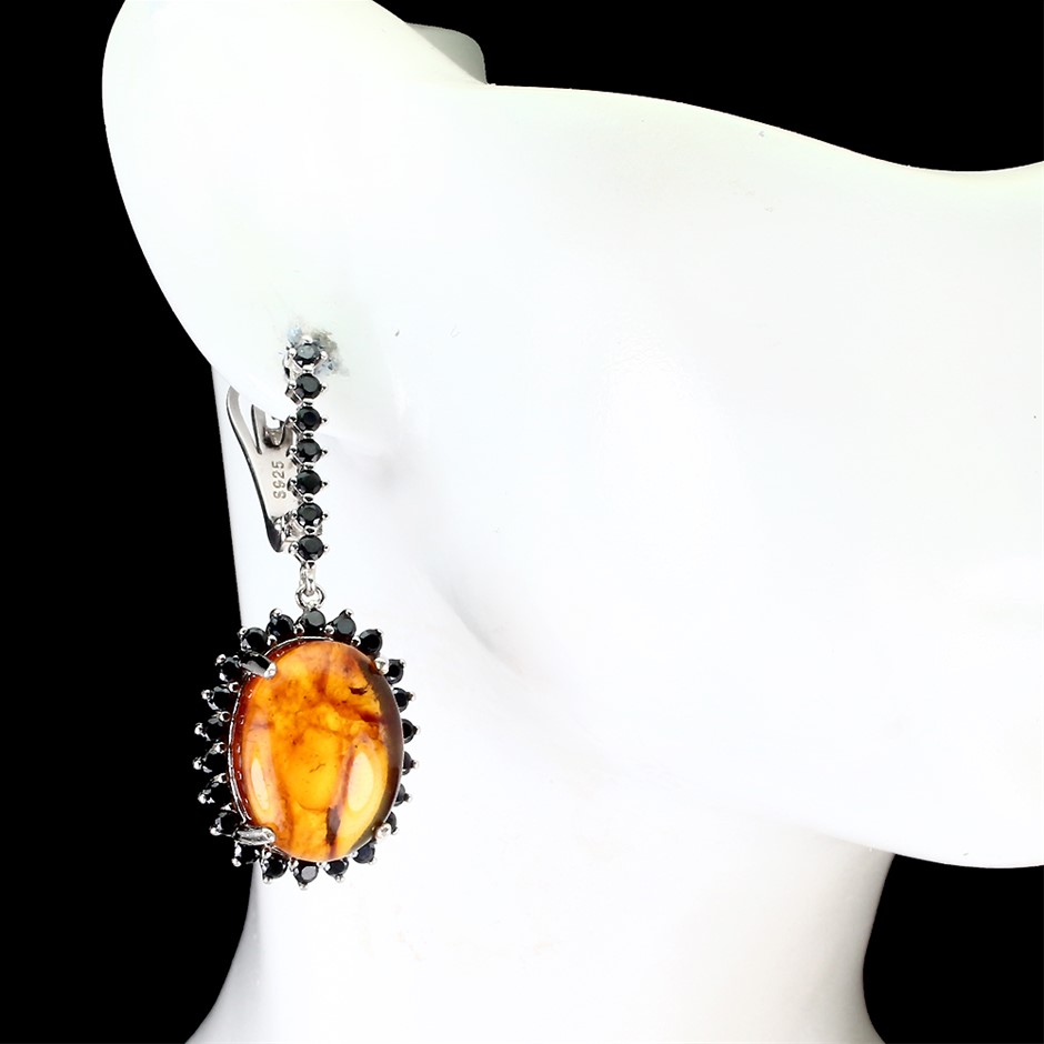 9K YELLOW GOLD 0.33ct F VS LAB DIAMOND MARQ DOUBLE RING