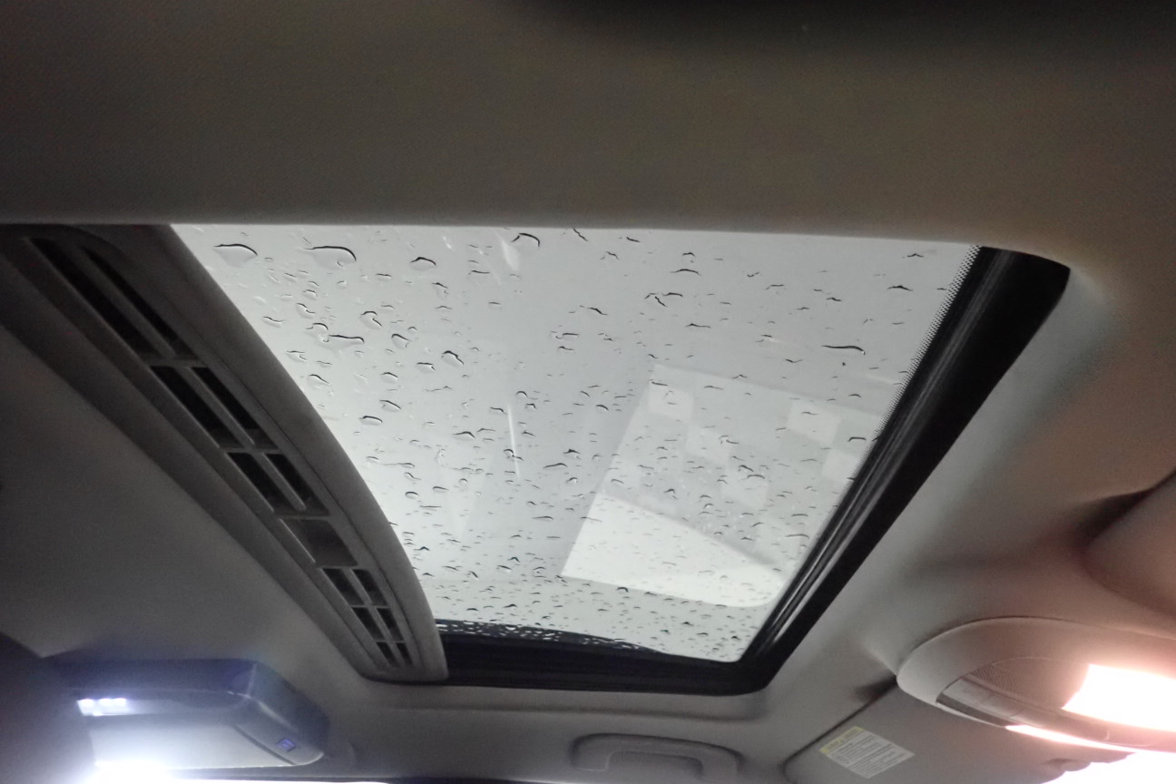 9K YELLOW GOLD 0.75ct F VS LAB DIAMOND CLAW SET BAND