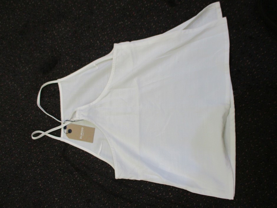 Approx 37 Ct of Loose Boulder Opal Chips (Coober Peby) In glass disp/bottle