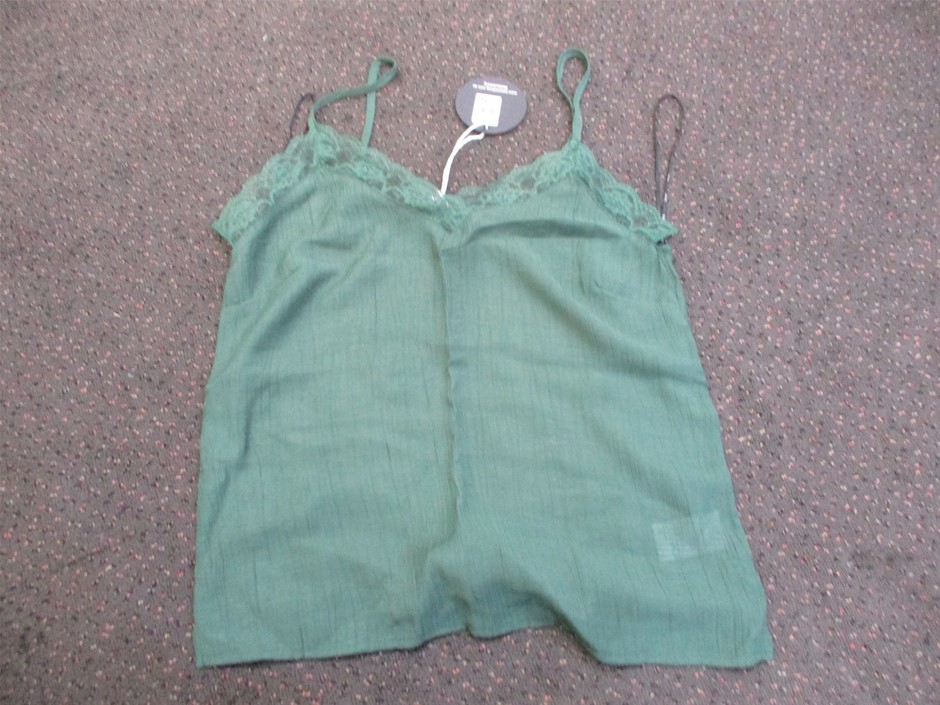 Bulk items, gold diamonds, silver coins