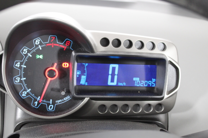 BOSE QuietComfort® SC Headphones Black.  Buyers Note - Discount Freight Rat