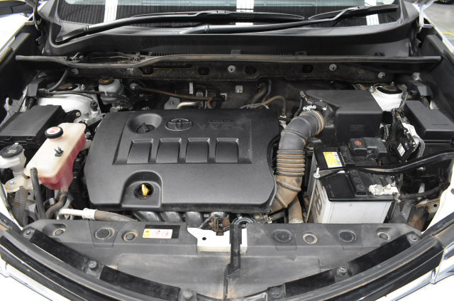 4.95 Carats Cornflower Tanzanite