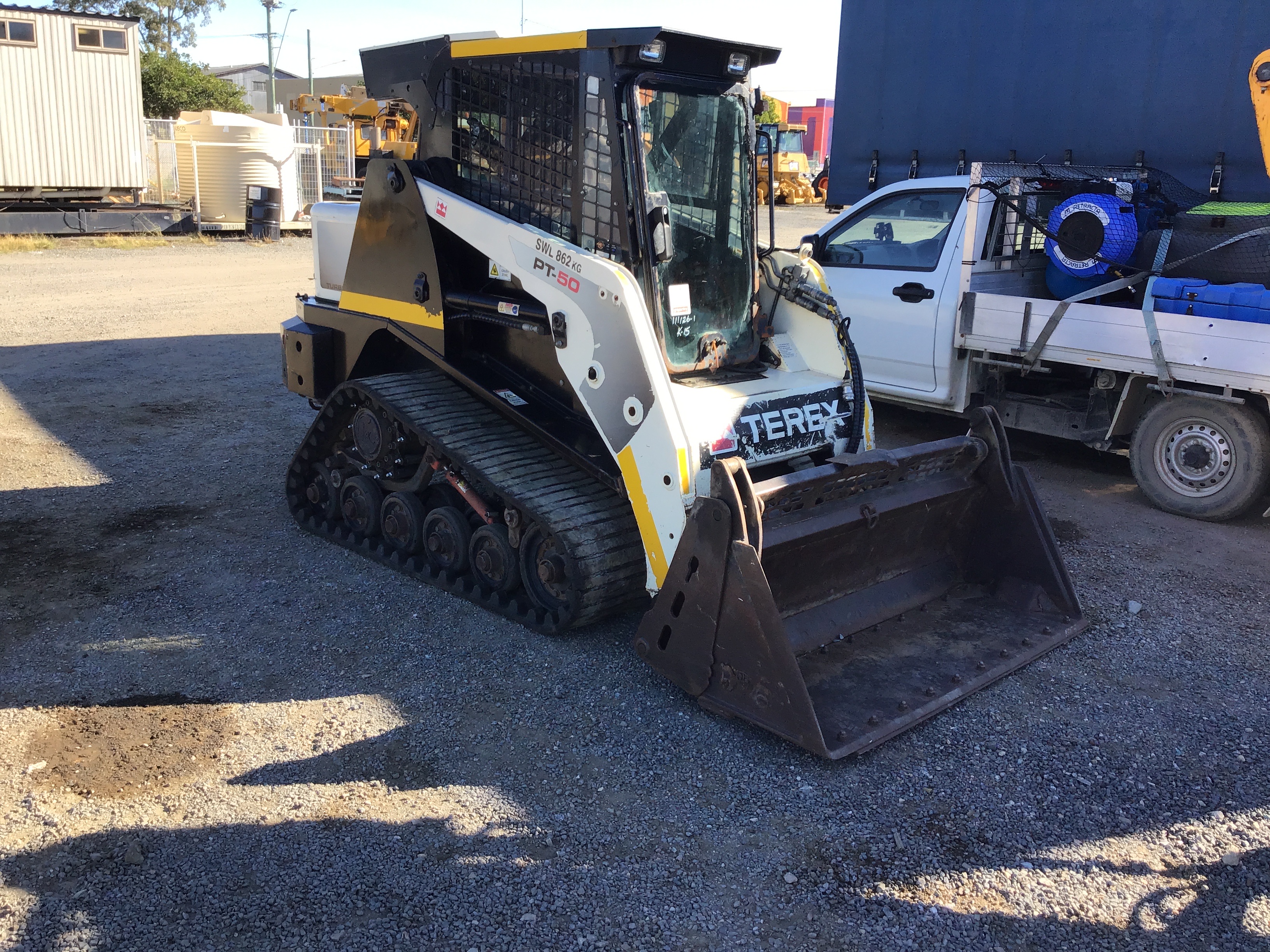 2025 ARMOR AX163 Hybrid Off Road Caravan (Unused)