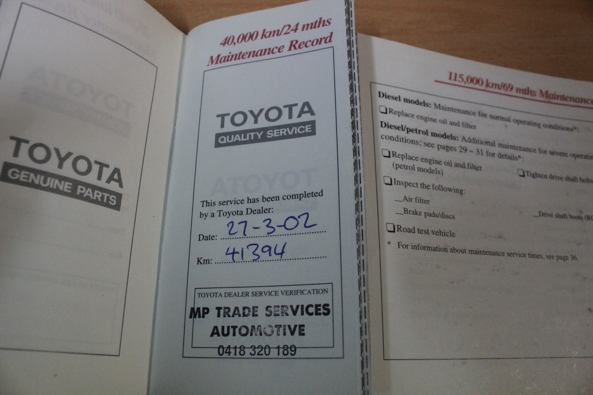 Epson EB-685W LCD Projector