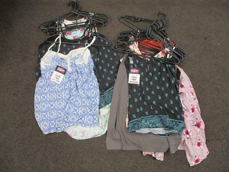 5-6mm White Freshwater, Baroque Pearl Necklace Swarovski® Crystal.