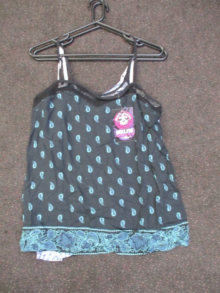 17.40 Carats Blue Topaz