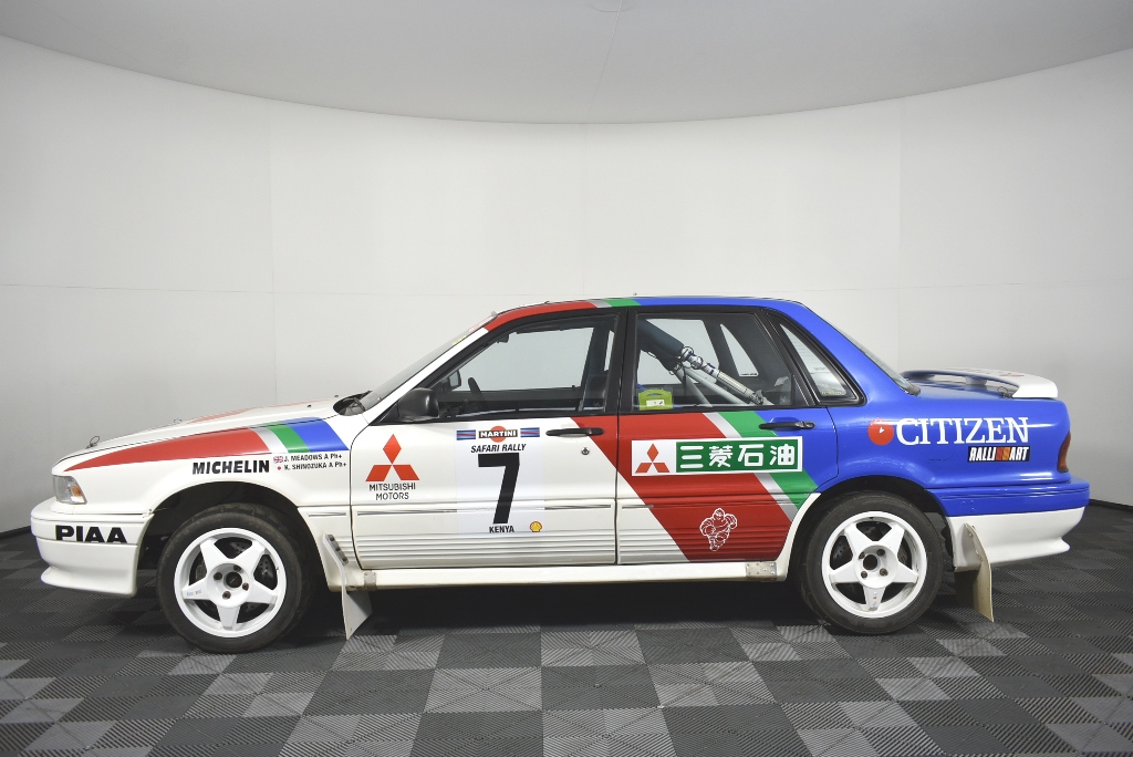 10.8V Lithium Ion Cordless Multifunction Tool x 4 units