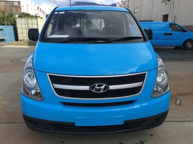 39.95 Carats Lustrous Pink Kunzite