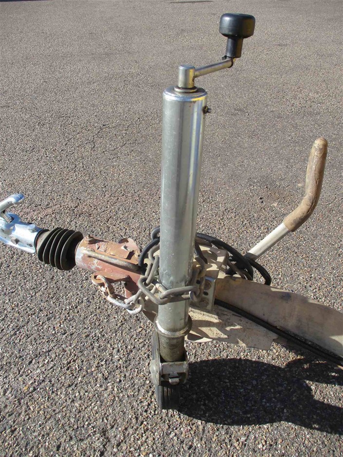 Mixed Wooden Shipping Pallets (Lot of 10)