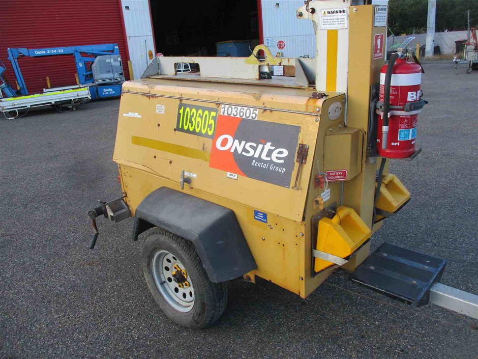 By The Vineyard Mixed Pack Pinot Grigio & Chardonnay (12x 750mL). SEA.